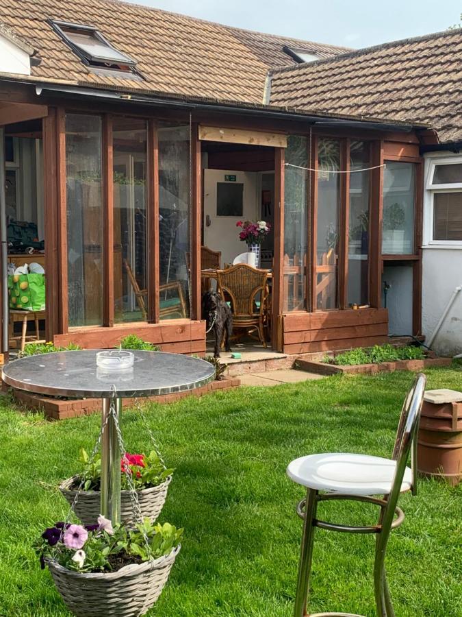 East Of Ipswich Bed & Breakfast 外观 照片