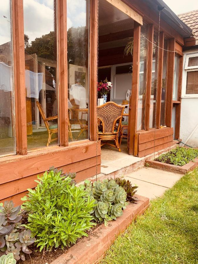 East Of Ipswich Bed & Breakfast 外观 照片